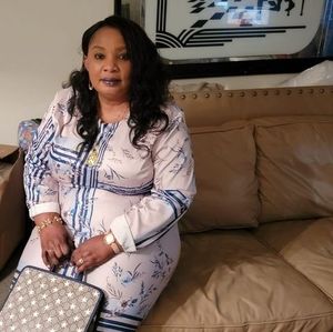 Meet your Posher, Lovette